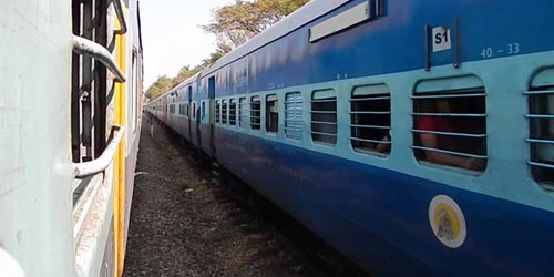 Pacote de excursão de trem no triângulo dourado